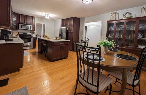 Scottsboro House | Shallow Waterfront Private 3 Bedrooms+Bunkroom+FirePit+Grill+Games