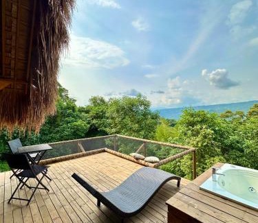 El Colegio Hotel | Shambhala el retiro Ecohotel