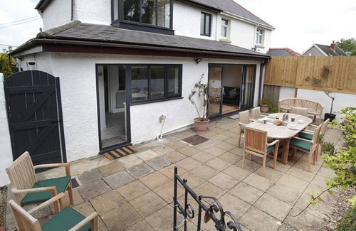 Llangennith House | Shambles in the beautiful Swansea