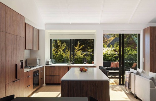 Arrowtown House | Shamrock Close - close to central Arrowtown
