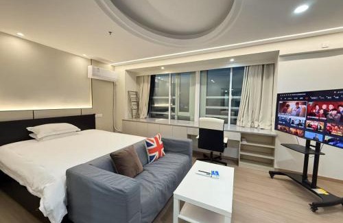 Changning Apartment | Shanghai Clivia JunLan Hotel