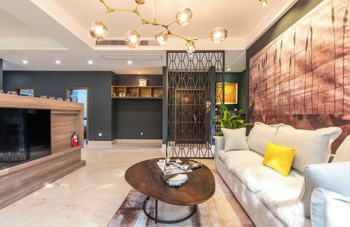 Downtown Shanghai Apartment | Shanghai Hills&Chuanyu Inn 17-101