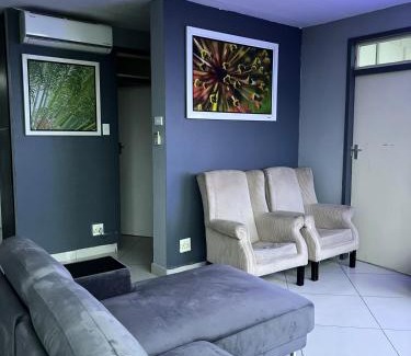 Doonside Apartment | Shangri La Holiday Apartment 803