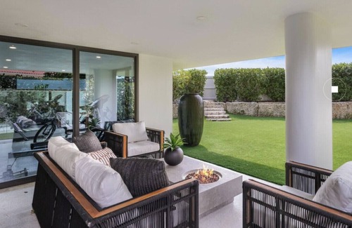 Anna Maria House | Shangri-La -Luxury Gulf-Front 4BR with Pool, Gym & Golf Cart