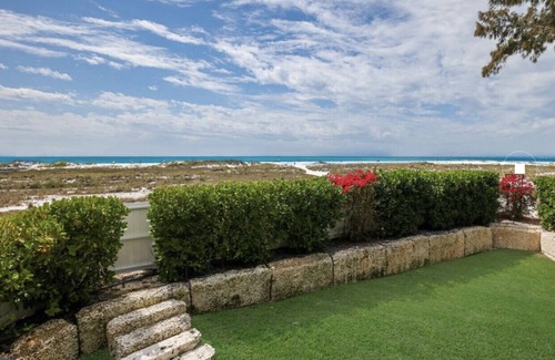 Anna Maria House | Shangri-La -Luxury Gulf-Front 4BR with Pool, Gym & Golf Cart