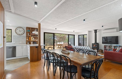 Inverloch House | Shangri La - Wifi Included