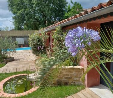 La Tour-Sur-Orb Bed & Breakfast | Shanti Home