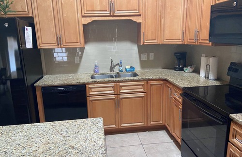 Tavares Condo | Shantiniketan G 5/2605/50 minutes to the Disney 2 mile to down town Tavares.