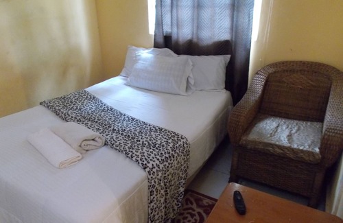 Lusaka House | Shantumbu Lodge