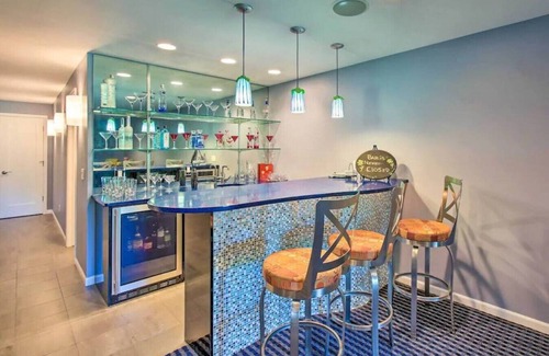 Mancelona House | Shanty Creek · Spacious 5-bdr cabin w/hot tub & golf course view!
