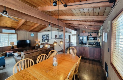 Bellaire House | Shanty Creek Treehouse