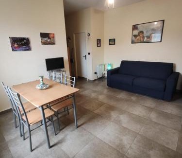 Vallecrosia Apartment | shanty & Giulio