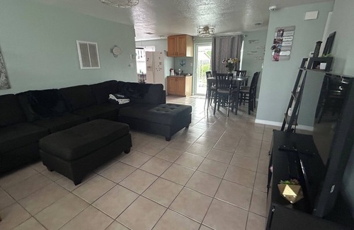 Holiday Lakes West House | Shared Access 3 bedroom house with AC and WiFi in Holiday