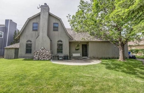 Orchard North House | Shared Home - King Suite w/Private Bath & Waffles!