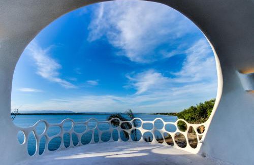 Cocoplum Hotel | Shark Studio Retreat at Swan Villas - Gold Standard Certified