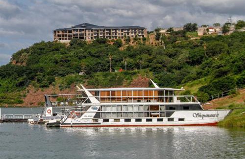 Jozini Boat Rental | Shayamanzi Houseboats