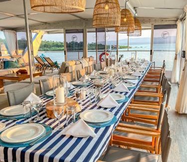 Jozini Boat Rental | Shayamanzi Houseboats