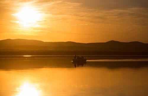 Jozini Boat Rental | Shayamanzi Houseboats