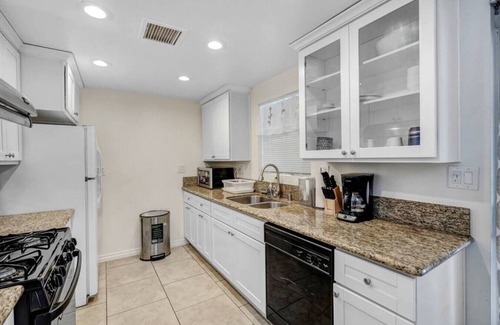 Azusa Apartment | shd-gro-aza724-a-wos-es-2-1