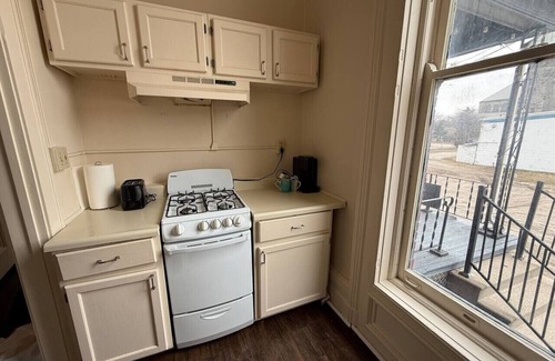 Bay City Apartment | Shearer Historical House Unit 1