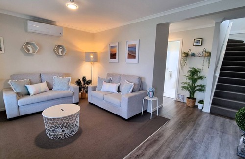 Sunderland Bay House | Shearwater in Sunderland Bay