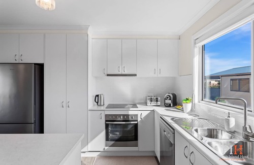 Sunderland Bay House | Shearwater Ocean Views