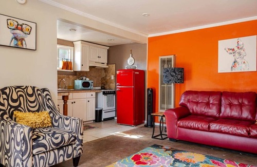 Leimert Park Cottage | Sheek and Shabby In L.A.