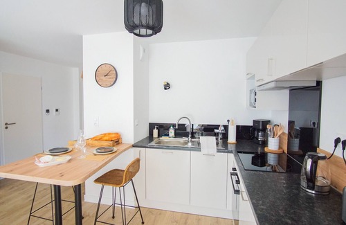 Concarneau Apartment | -SHELBY- T2 ARRIÈRE CORNICHE PARKING ET TERRASSE