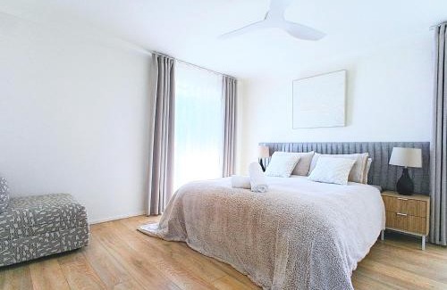 Shell Cove House | Shell Cove,Game Room, 3 Baths, King Bed, 7kW EV Point, Spacious 1-Story Home
