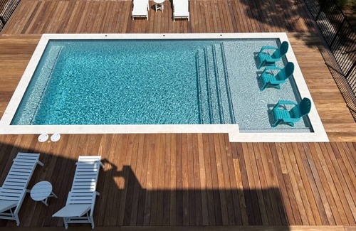 Plantation House | Shell Yea: 5 Bedroom Beach View Home in the Plantation- Sleeps 10, Private Pool