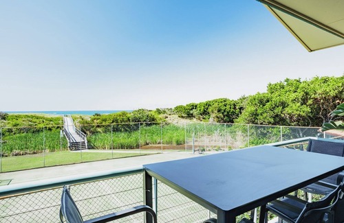 Sapphire Beach Apartment | Shelly's Misty Waves