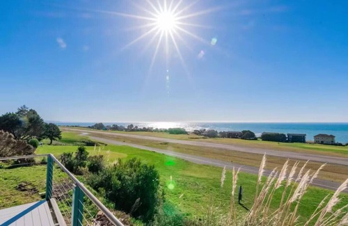 Shelter Cove House | Shelter Cove Ocean View Retreat