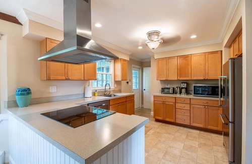 Shelter Island Heights House | Shelter Island Serene Getaway. Amazing view, spacious & comfortable. Sleeps 6.