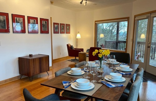 Cross Keys House | Shenandoah Blue Ridge House, private and convenient