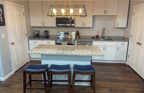 Luray Apartment | Shenandoah Orchids - Modern and Luxurious Vacation Rental