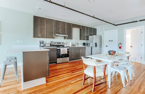 Waynesboro Apartment | Shenandoah Valley Atelier: NEW Waynesboro Loft