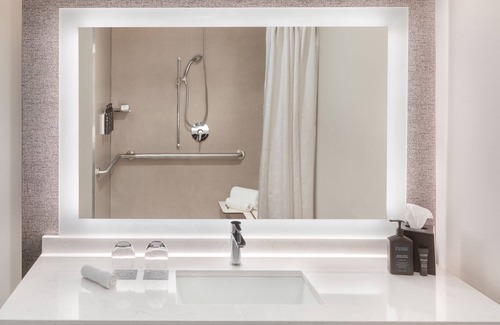 Frisco Hotel | Sheraton Stonebriar Hotel