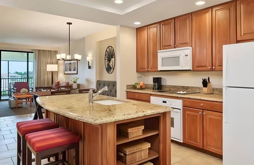 Florida Central Atlantic Coast Resort | SHERATON VISTANA RESORT VILLA , Lake Buena Vista/Orlando -2 Bed/2Bath, Sleeps 8