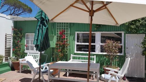 Camps Bay House | Sherwood Boutique Cottage