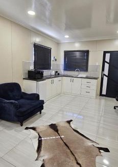 Oranjemund House | Shiloah Guesthouse Unit 3