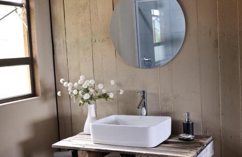 Nelspruit Cabin | Shiloh Wedding Venue