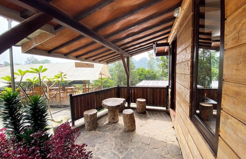 Pasirjambu Cabin | Shine River Ciwidey