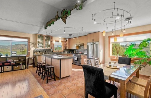 Ridgway House | Shining Mountain 3 Br./2.5 Ba./Den/STR2023-014