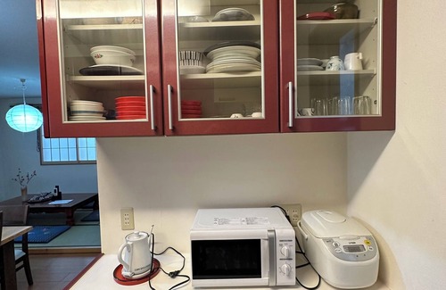 Hyakunincho House | Shinjuku 120 sq.m. house/3 min walk from JR Shin-Okubo station/2 bathrooms, 2 toilets, parking/10 min walk from Kabukicho