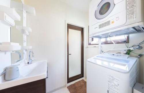 Komae House | Shinjuku 24mins train 4BR 8 Beds 2BA