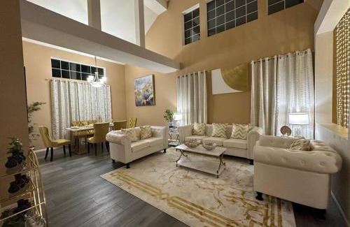 Ravensdale Villa | Shiny Villa: Starry media room