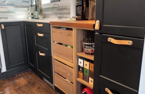 Port Colborne Apartment | Ship watching from the patio at the mouth of the Welland Canal!