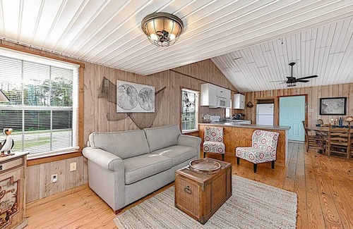 Sealevel House | Shipwrecked on Shell Hill 2 Waterfront Houses