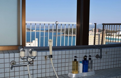 Tsubaki Onsen House | Shirahama ocean view 5