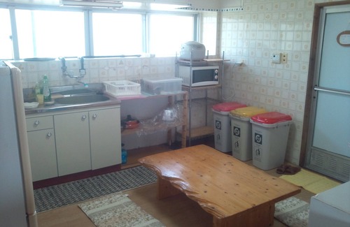 Shiraho House | Shirahono Yado Aoiumi